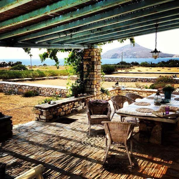 Villa Petradi Амбелас Екстериор снимка
