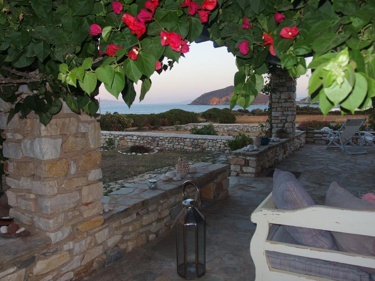 Villa Petradi Амбелас Екстериор снимка