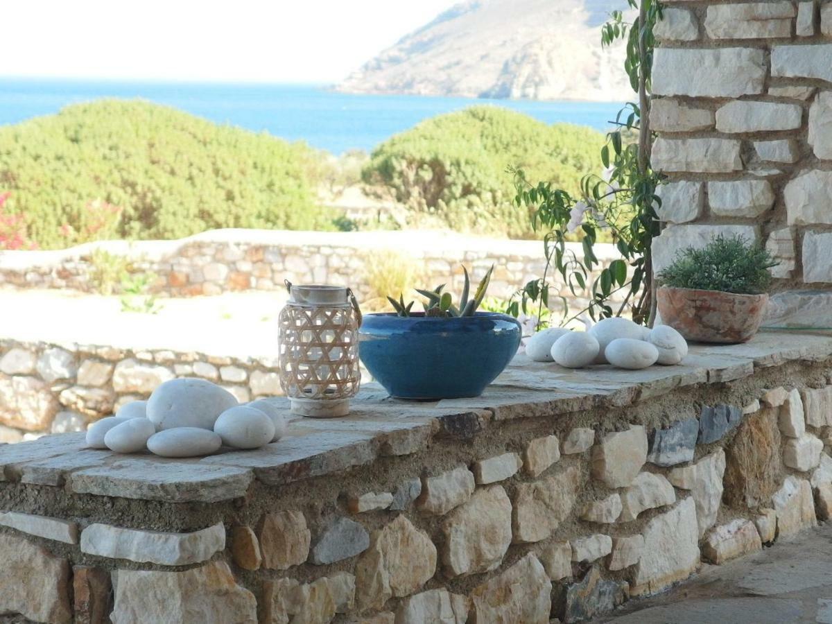 Villa Petradi Амбелас Екстериор снимка